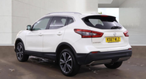 2017 Nissan Qashqai 1.6 Dig-T N-Connecta in White — image 4