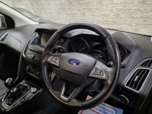 2015 Ford Focus 1.5t Ecoboost Titanium X Hatchback 5dr Petrol Manual Euro 6 (s/s) (182 Ps) in Grey — image 5