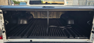 2022 Toyota Hilux 2.8 D-4d Invincible X Auto 4WD Euro 6 (s/s) 4dr in White — image 3