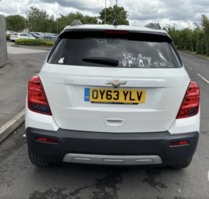 2013 Chevrolet Trax 1.4 T Lt 4x4 * Last Owner 10 Years * Half Leather * Reverse Camera * Privacy Glass * in White — image 4