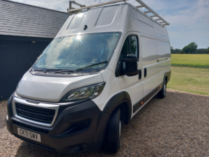2021 Peugeot Boxer 2.2 Bluehdi 435 Professional in White — image 3