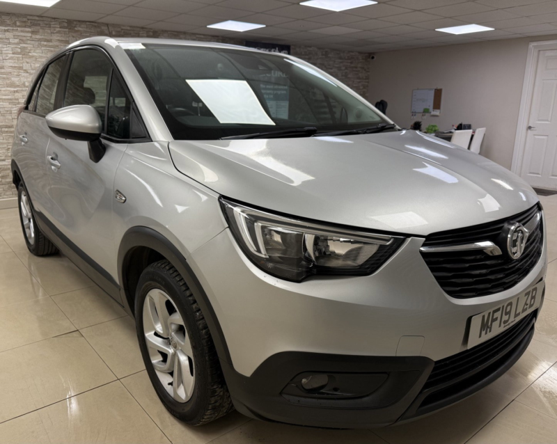 2019 Vauxhall Crossland X 1.2 Se SUV 5dr Petrol Manual Euro 6 (83 Ps) in Multicolour — image 1