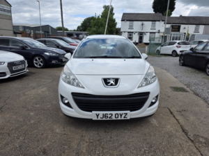 2012 Peugeot 207 Sw 1.4 8v Access in White — image 2
