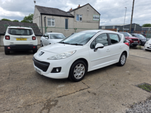 2012 Peugeot 207 Sw 1.4 8v Access in White — image 3