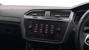 2020 Volkswagen Tiguan 1.5 Tsi R-Line in Grey — image 6