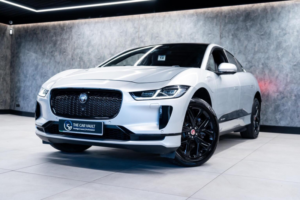 2020 Jaguar I-Pace 400 90kwh Hse Auto 4WD 5dr in Silver — image 4