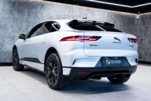 2020 Jaguar I-Pace 400 90kwh Hse Auto 4WD 5dr in Silver — image 6