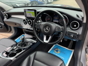 2014 Mercedes-Benz C Class 2.0 C200 Sport Euro 6 (s/s) 4dr in Silver — image 3