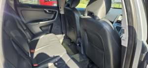 2017 Volvo Xc60 2.0 Se Nav T5 Automatic in Silver — image 5
