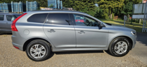 2017 Volvo Xc60 2.0 Se Nav T5 Automatic in Silver — image 6