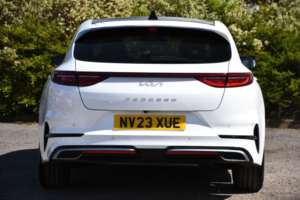 2023 Kia Proceed 1.5 T-Gdi Gt-Line S Shooting Brake 5dr Petrol Dct Euro 6 (s/s) (158 Bhp) in White — image 6