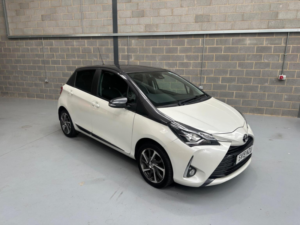 2019 Toyota Yaris 1.5 Vvt-I Y20 Euro 6 5dr in White — image 5
