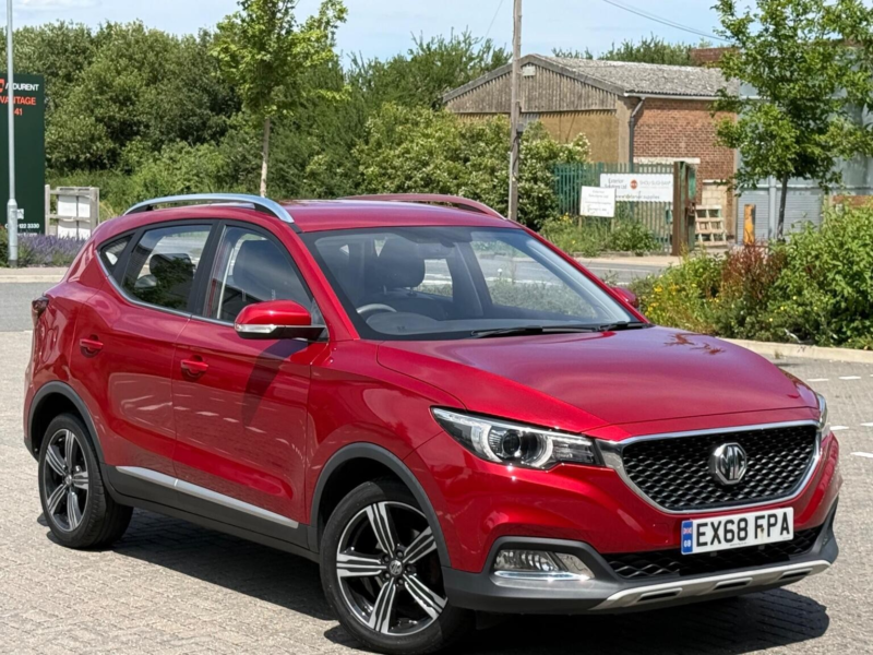 2018 MG MG Zs 1.0 T-Gdi Exclusive Auto Euro 6 5dr in Red — image 1