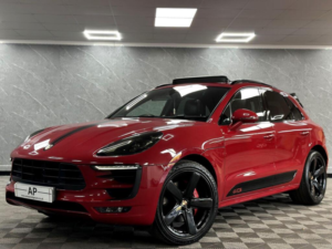 2016 Porsche Macan 3.0t V6 Gts Pdk 4WD Euro 6 (s/s) 5dr in Red — image 2