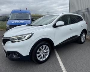 2017 Renault Kadjar Dynamique Nav 1.2 Tce in White — image 2