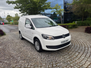 2016 Volkswagen Caddy 1.6 Tdi C20 Startline L1 H1 4dr in White — image 4