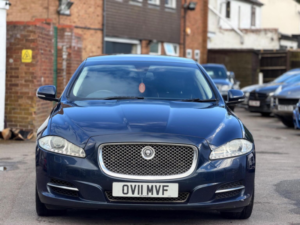 2011 Jaguar Xj 3.0d V6 Portfolio Auto Euro 5 4dr (lwb) in Blue — image 5