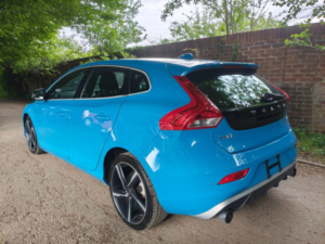 2013 Volvo V40 2.0 T5 R-Design Lux Nav Geartronic Euro 6 (s/s) 5dr in Blue — image 4