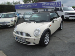 2008 MINI Convertible 1.6 Cooper Convertible in White — image 3