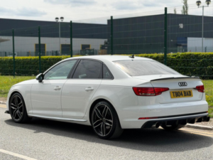 2016 Audi A4 1.4 Tfsi Sport Euro 6 (s/s) 4dr in White — image 4