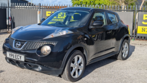 2011 Nissan Juke 1.6 Acenta SUV 5dr Petrol Manual Euro 5 (117 Ps) in Black — image 3