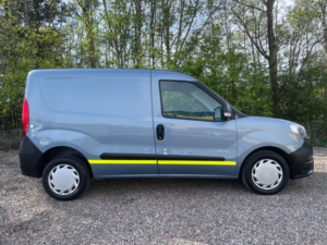 2016 Fiat Doblo 1.3 Multijetii Panel Van 4dr Diesel Manual L1 H1 Euro 6 (95 Bhp) in Blue — image 5
