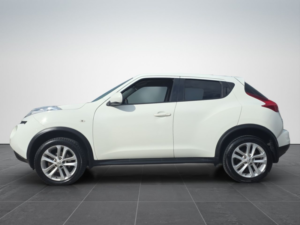 2012 Nissan Juke 1.6 Acenta Premium SUV 5dr Petrol Manual Euro 5 (s/s) (117 Ps) in White — image 5