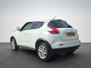 2012 Nissan Juke 1.6 Acenta Premium SUV 5dr Petrol Manual Euro 5 (s/s) (117 Ps) in White — image 6
