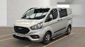 2022 Ford Transit Custom 2.0 Transit Custom Crew Cab Trend Dciv 300 L1 2.0l Ecoblue 105ps Fwd 6 Speed Manual in Silver — image 2