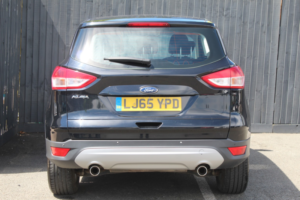 2015 Ford Kuga 2.0 Tdci Zetec in Black — image 6