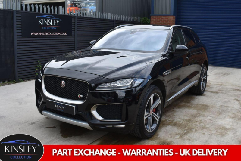 2017 Jaguar F-Pace 3.0 D300 V6 S Auto AWD Euro 6 (s/s) 5dr in Black — image 1