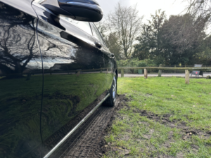 2015 Mercedes-Benz C Class 2.0 C200 Sport Premium in Black — image 6