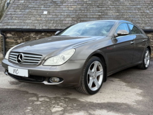 2005 Mercedes Cls 5.0 Cls 500 Auto 4dr in Grey — image 2