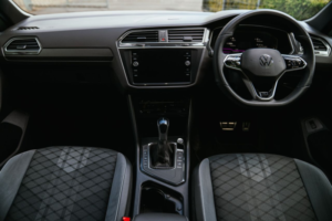 2022 Volkswagen Tiguan 1.5 Tsi R-Line SUV 5dr Petrol DSG Euro 6 (s/s) (150 Ps) in White — image 2