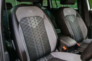 2022 Volkswagen Tiguan 1.5 Tsi R-Line SUV 5dr Petrol DSG Euro 6 (s/s) (150 Ps) in White — image 4