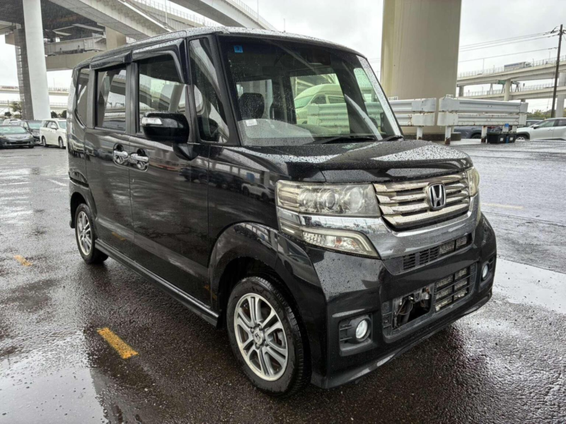 2014 Honda N-Box 0.6 G A Package 4WD 5dr in Black — image 1