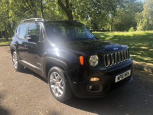 2016 Jeep Renegade 1.4 Renegade My16 1.4 Multiair Ii 140hp Longitude in Black — image 4