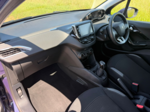 2016 Peugeot 208 1.2 Puretech Active in Blue — image 2