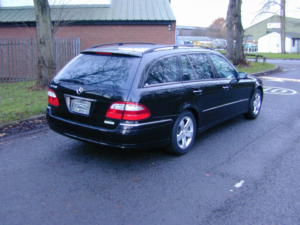 2006 Mercedes-Benz E Class Ref 8710 - Sale Agreed Awaiting Uk Registration -Mercedes Benz W211 E Class E350 Petrol Estate Autom in Black — image 3