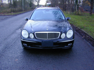 2006 Mercedes-Benz E Class Ref 8710 - Sale Agreed Awaiting Uk Registration -Mercedes Benz W211 E Class E350 Petrol Estate Autom in Black — image 4