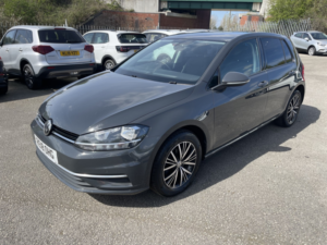 2018 Volkswagen Golf 1.6 Tdi Se Nav in Grey — image 4