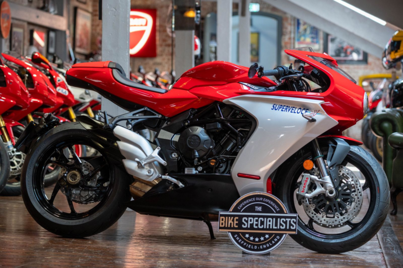 2026 Mv Agusta Superveloce 800 *8 Miles From New - One Owner* in Red — image 1