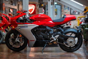2026 Mv Agusta Superveloce 800 *8 Miles From New - One Owner* in Red — image 3
