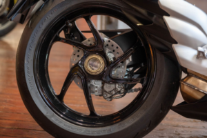 2026 Mv Agusta Superveloce 800 *8 Miles From New - One Owner* in Red — image 6