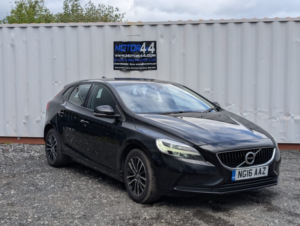 2016 Volvo V40