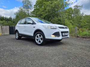 2015 Ford Kuga 2.0 Tdci Zetec in White — image 2