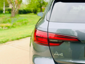 2019 Audi A4 Avant 2.0 Tfsi 35 Black Edition S Tronic Euro 6 (s/s) 5dr in Grey — image 5