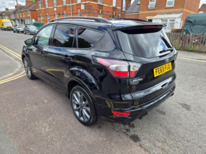 2019 Ford Kuga 1.5t Ecoboost St-Line Edition Euro 6 (s/s) 5dr in Black — image 4
