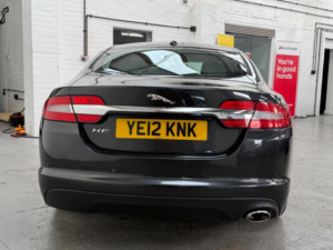 2012 Jaguar Xf 2.2d Luxury Auto Euro 5 (s/s) 4dr in Grey — image 4