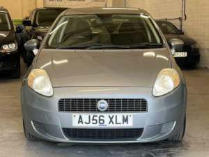 2006 Fiat Grande Punto 1.2 Dynamic Hatchback 5dr Petrol Manual (145 G/km, 65 Bhp) in Grey — image 2